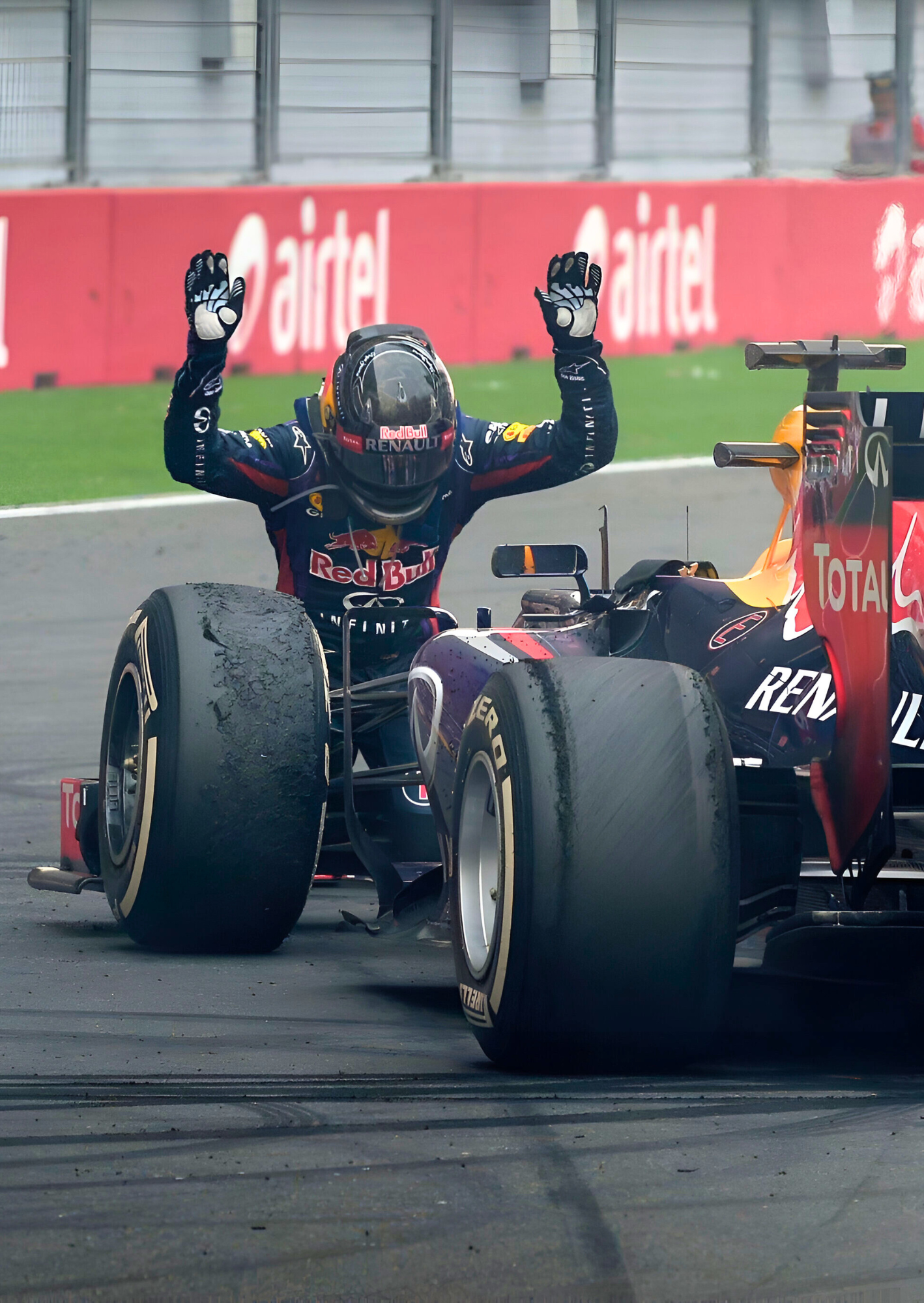 Sebastian Vettel – Red Bull Victory Bow