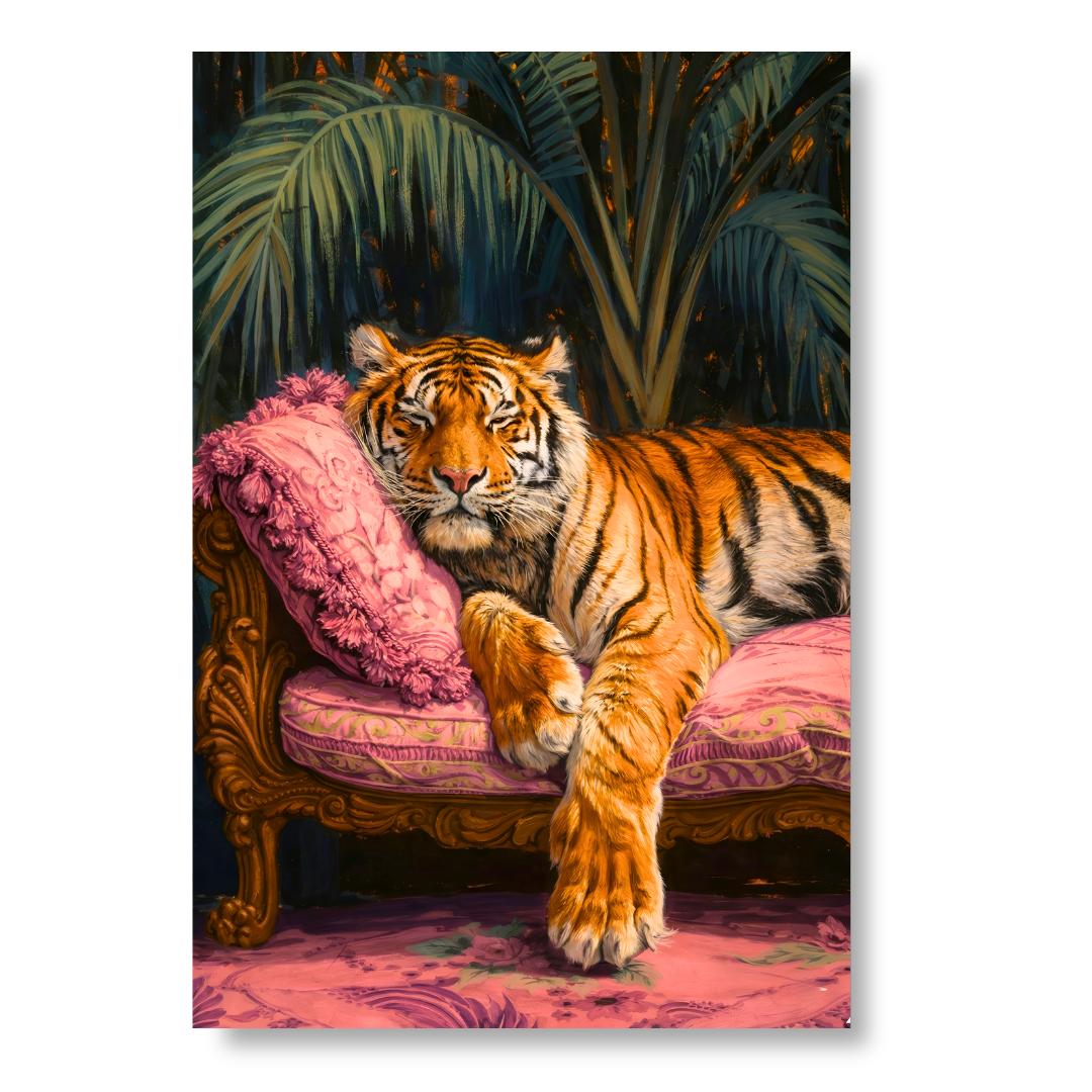 Regal Tiger Lounge