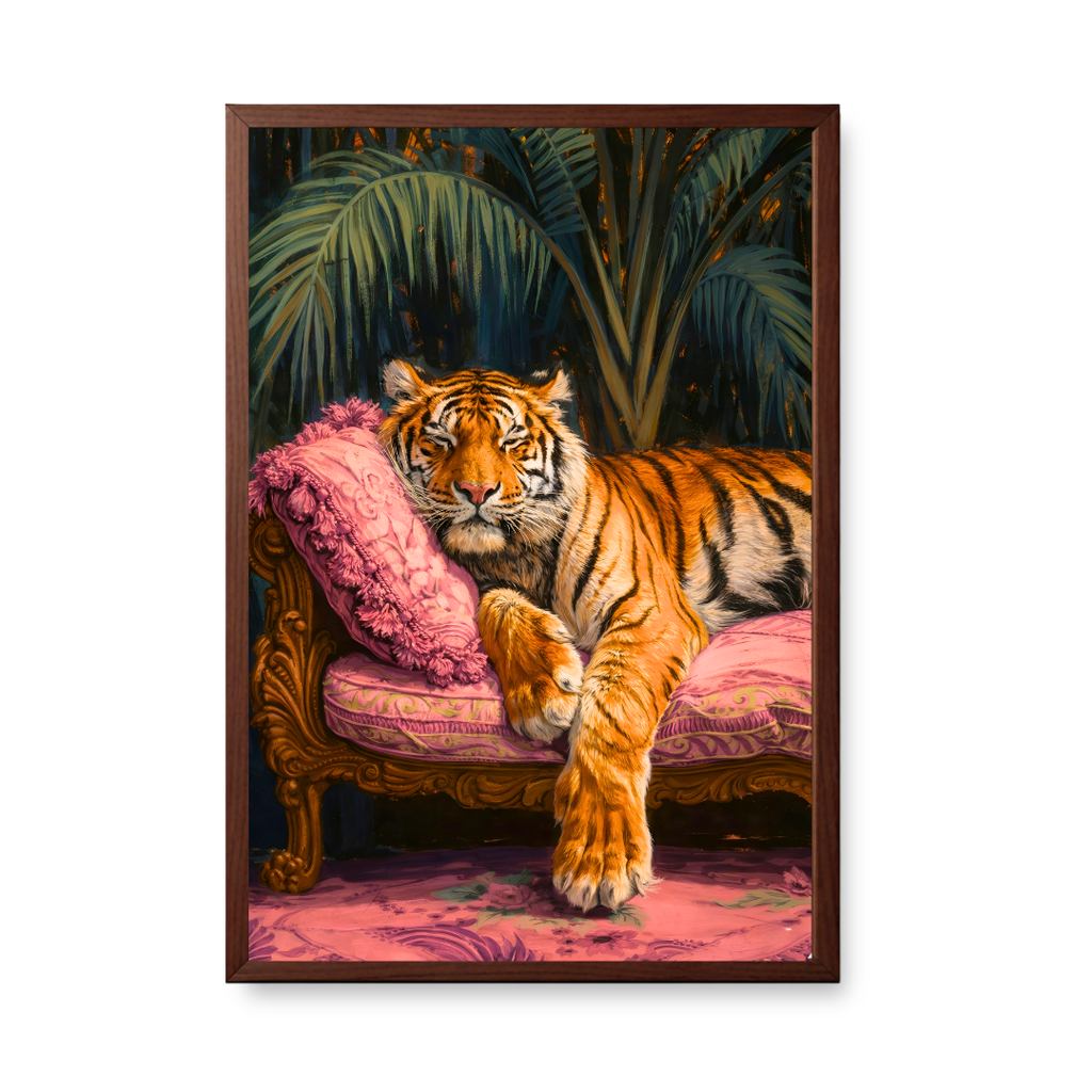 Regal Tiger Lounge
