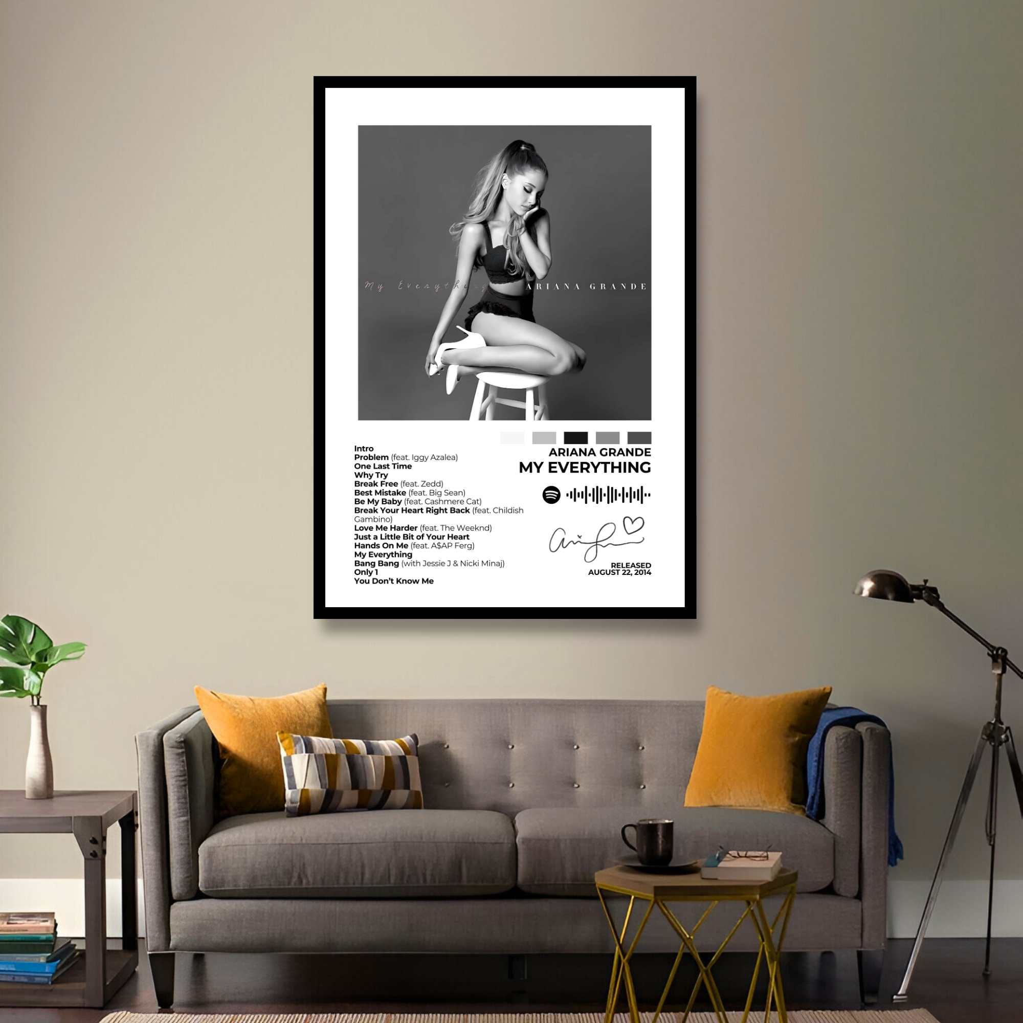 ARIANA GRANDE – My Everything